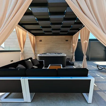 Apartments An & Lu With Rooftop Jacuzzi Zadar Exterior foto