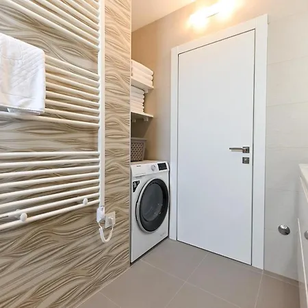 Apartments An & Lu With Rooftop Jacuzzi Zadar Exterior foto