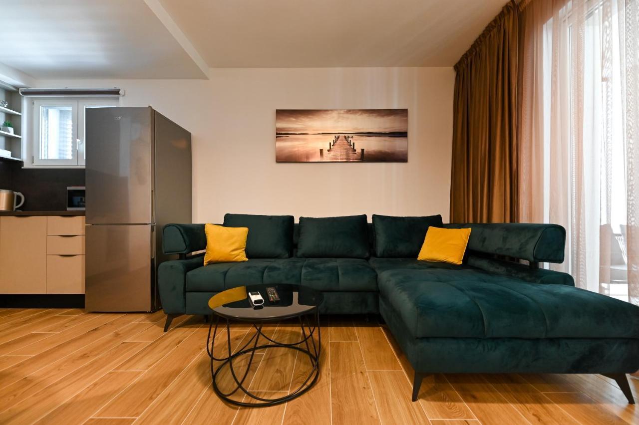 An & Lu With Rooftop Jacuzzi Apartamento Zadar