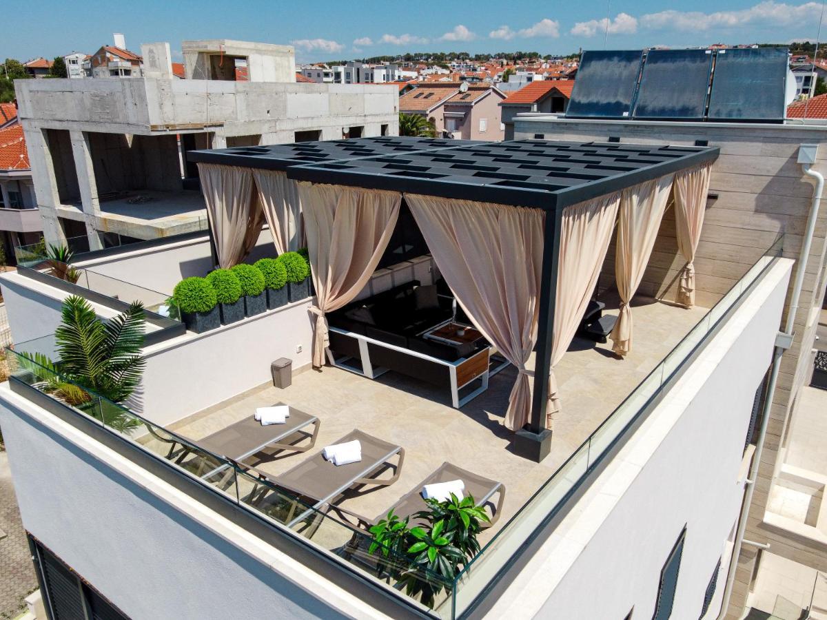 An & Lu With Rooftop Jacuzzi Apartamento Zadar